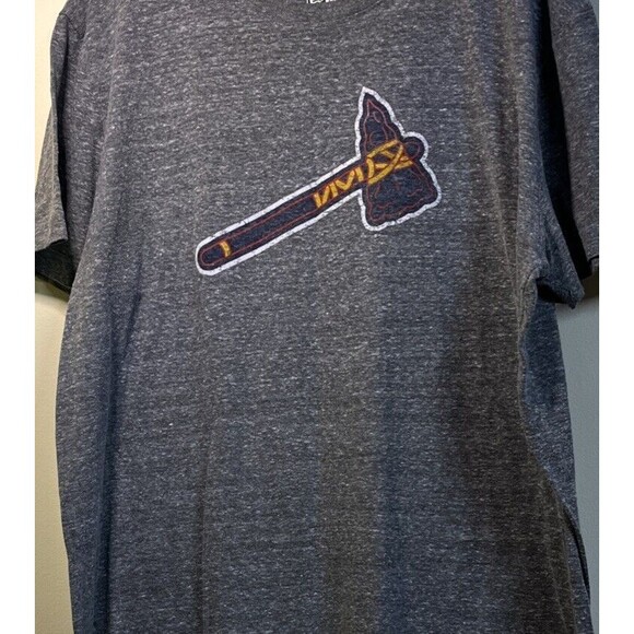 Atlanta Braves Tomahaw Chop TShirt Unisex 2XL Crew Neck Gray Short Sleeves - Picture 6 of 8